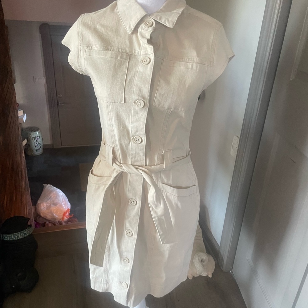 Elegant Cream Button-Down Dress